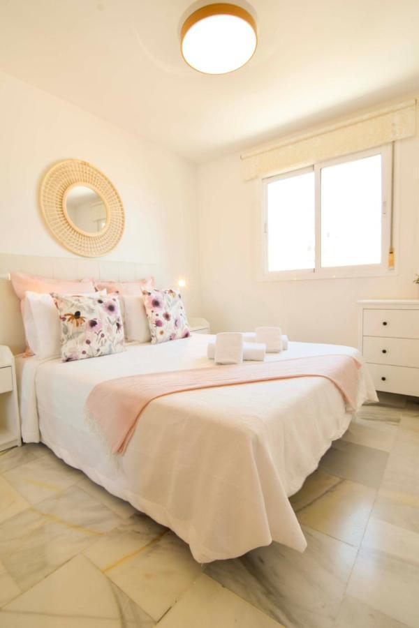 Letmalaga Torremolinos Center Apartment ภายนอก รูปภาพ